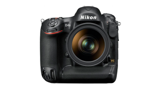 Nikon D4S: An Epic Pro DSLR in a Familiar, Jumbo Package
